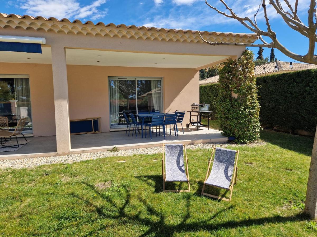 La Villa Bleue Saumane-de-Vaucluse Eksteriør bilde